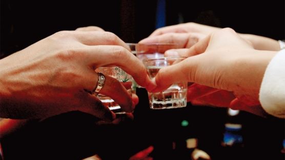 [후박사의 힐링 상담 | 알코올 의존형 상사와의 갈등 극복] 주도적으로 나서서 술 문화 바꿔보길
