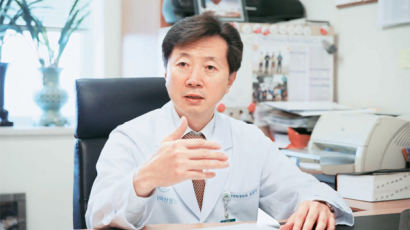 서울아산병원 유창식 암병원장 "매년 50개국 의학자 400명 이상 찾아와 우리 의술 배워"