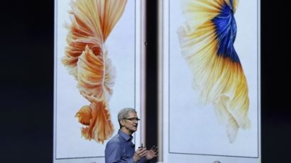 아이폰6S, 발매 첫 주말 1천 300만대 판매 돌파에 성공…신기록 수립