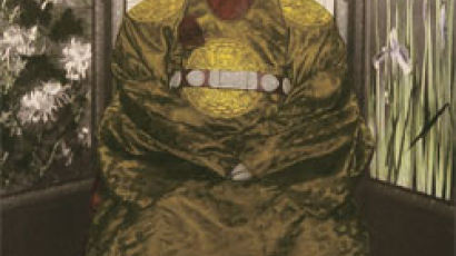 황제복 입은 고종 … 110년 전 사진 발굴