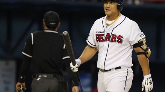 홍성흔 홈런, KBO 리그 역대 최초 포스트시즌 100안타 기록 '화제'