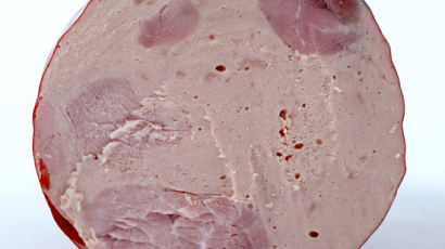 WHO 소시지 햄, 1급 발암물질…"붉은 고기 암 유발 가능성"
