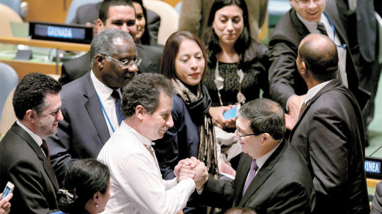 [사진] 쿠바 제재 해제안 유엔 통과 … 미국은 반대