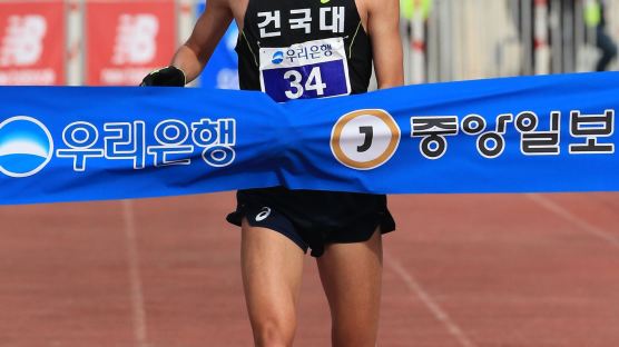 [스포츠] 중앙서울마라톤 건국대 손명준 한국 남자선수 1위