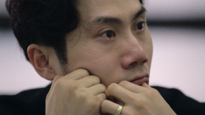 [경제] “늘 부족하고 미안하다” KB금융 아버지 동영상에 네티즌 700만 눈물