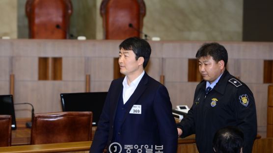 검찰, 선거비용 사기ㆍ횡령 혐의 이석기 전 통진당 의원에 징역 4년 구형