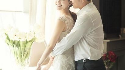 강민호♡신소현 결혼, "가장이 되는 만큼 더 큰 책임감 느껴… 열심히 노력할 것"