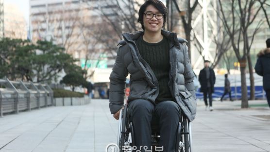 LA~뉴욕 그리고 서울 … 휠체어 여행책 만드는 하버드대생