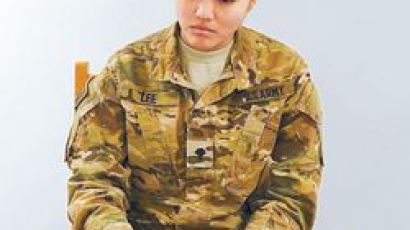 아프간 활약 한인 여군이 '국방부 얼굴'로 