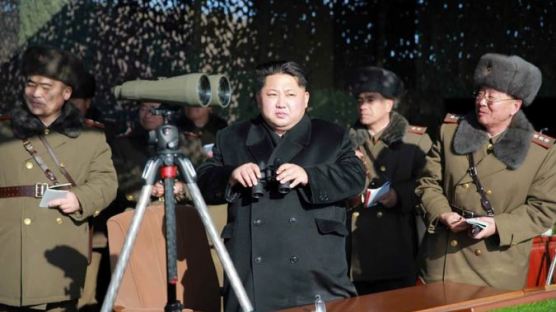 [북한 4차 핵실험] 신년사에 핵 언급 않다가 행동으로…김정은의 '성동격서'