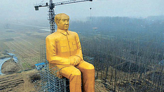 [사진] 허난성에 높이 36.6m 마오쩌둥