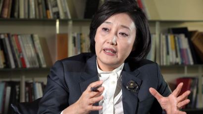 박영선 의원 더불어민주당 잔류, "국민들 절망으로 모는 정권에 맞서겠다"
