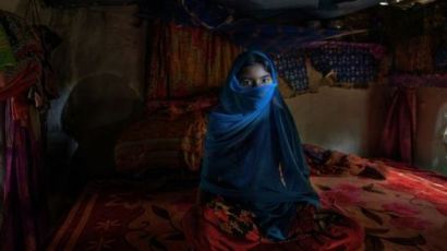 카메라에 포착된 성폭행 당한 인도 소녀들