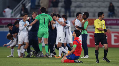 일본에 2-3 역전패…"이런 경기는 처음" 침통한 축구대표팀