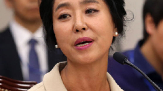 배우 김부선, 4·13 총선 출마 선언…서울 성동에 무소속으로 나설 듯
