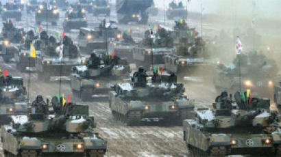 [사진] 전차·장갑차 320대…한국군 최대 기동훈련 