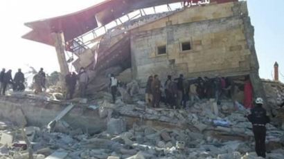 시리아 국경없는 의사회 병원 또 폭격 최소 9명 사망