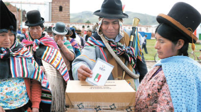 [사진] 볼리비아 대통령 4선 막은 투표