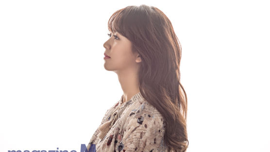 [매거진M] 기억나니 눈부신 바다, 설렜던 우리의 첫사랑…'순정' 김소현 인터뷰