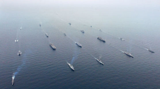 [사진] 한·미 연합 해군 동해서 기동훈련
