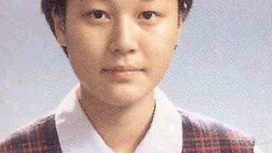 김하늘, 3월의 아름다운 신부… 과거 졸업사진 다시금 화제 “모태미녀?”