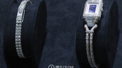 이것이 1251개 다이아몬드 박힌 3억짜리 시계