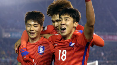 '슈틸리케 황태자' 이정협 결승골, 한국축구 7경기 연속 무실점 승리
