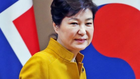 박근혜 대통령 지지율 취임 후 최저치 기록 31.5%