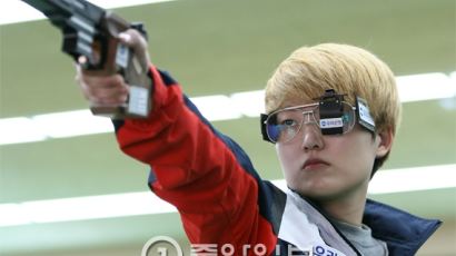 김장미 리우 프레올림픽 5위…한국사격 삼중고에 발목 잡혔다