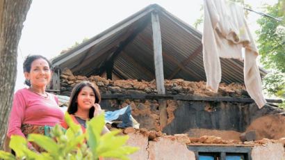 8891명 희생된 네팔 지진 1년 트라우마 극복에 꼬박 1년 걸렸다