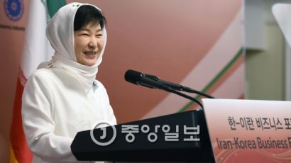 박 대통령 지지율 3주 만에 반등해 35.9%…이란·북한 효과?