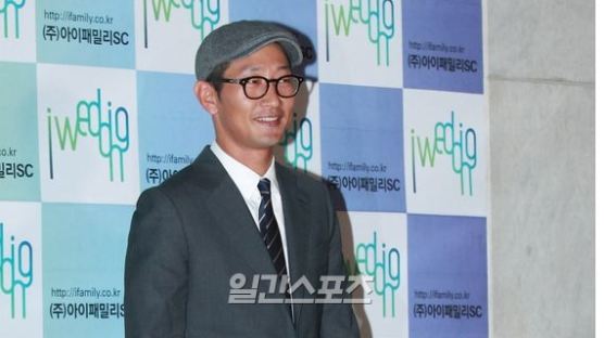 가수 김창렬, 소속 남자 아이돌 폭행 혐의로 재판 넘겨져