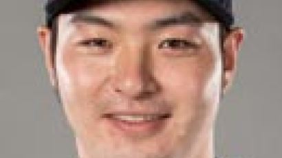 박병호, 시즌 11호 홈런…대만 천웨이인 울렸다