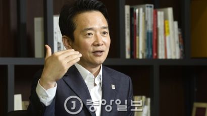 '천도론' 꺼내든 남경필 "국회, 청와대까지 세종시로 보내자"