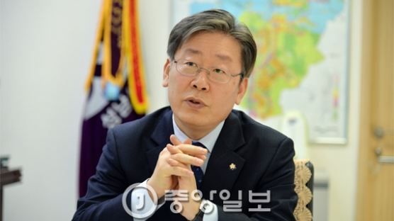 이재명 시장, '지방재정 개편 반대' 단식 10일만에 중단