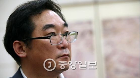 '민중 개·돼지' 나향욱 前 교육부 국장 '파면' 의결