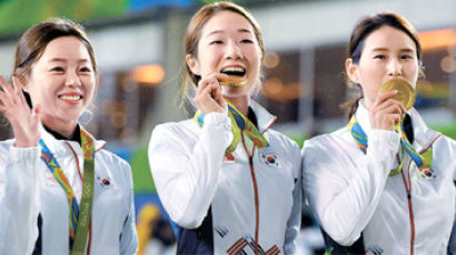 [사진] 한국 여자양궁, 88올림픽 이후 8연속 금