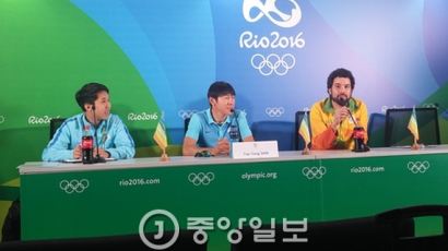 [톡파원J] 올림픽 축구 취재하는 한국·독일·멕시코 '기자 삼국지'
