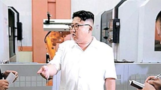 [이영종의 바로 보는 북한] “영국 주재 북한 외교관, 부인·자녀와 함께 제3국 망명”