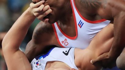 [리우포토] 김관욱 리우 올림픽 남자 레슬링 자유형 86kg급 16강전 패배