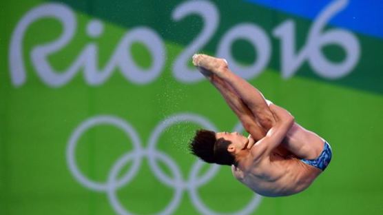 다이빙 우하람, 한국 최초 올림픽 결선 올라 11위