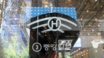 한진해운 자산, 현대상선이 인수 추진…사실상 합병 평가속 효과 의문 지적도