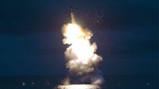 북한 SLBM 러시아 잠수함에 중국 미사일 탑재?