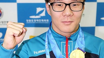'패럴림픽의 박태환' 조기성, 자유형 100m 첫 금메달