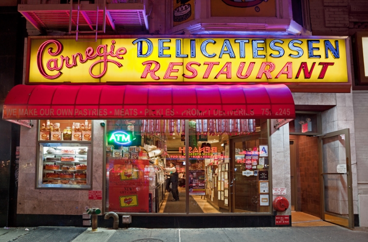 79년 전통 뉴욕 명물이 역사 속으로…'카네기델리' 본점 문 닫아