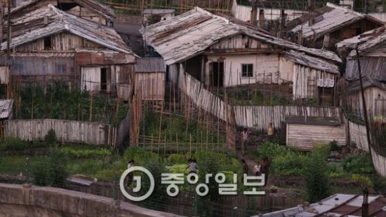 "김정은 정권에 불만 커져"…미 CSIS 북한 주민 상대 조사