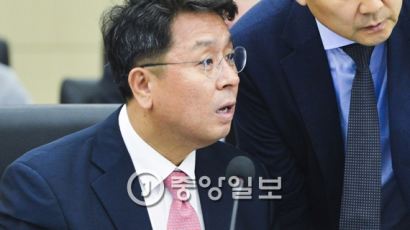더민주 이철희 "군 영창제도 개선하는 김제동법 추진할 것"