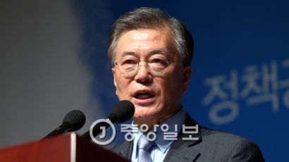 문재인, 北인권결의안 기권 논란에 "박 정부, 노무현 정부에 배울 일" 