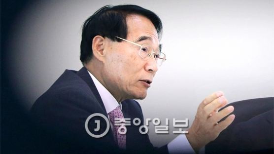 北 인권결의안 기권 주장했다던 김만복, 한달 전엔 공개적 찬성