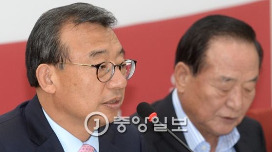 이정현 "대통령에게 우병우 수석 교체 건의했지만…"